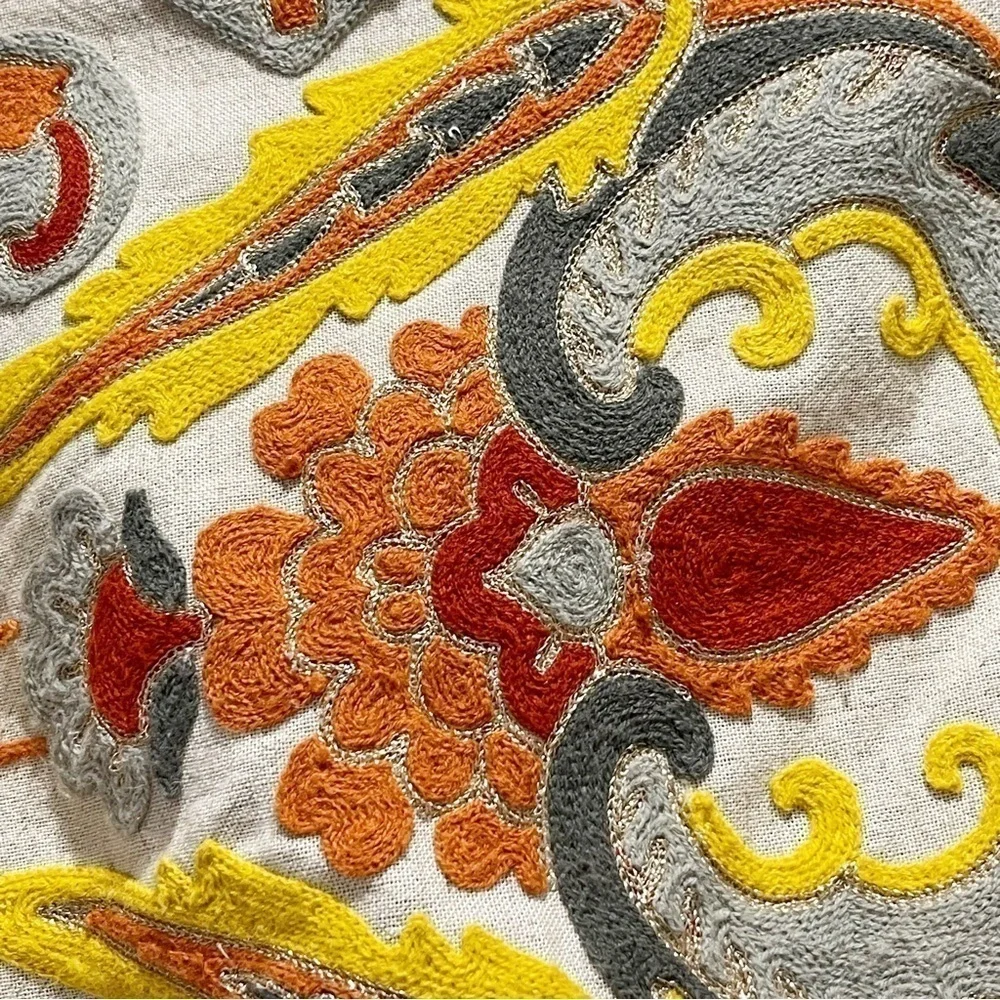 ENVOGUE Embroidered Lumbar Pillow Cover Linen Blend Paisley Multicolor 15” X 23”